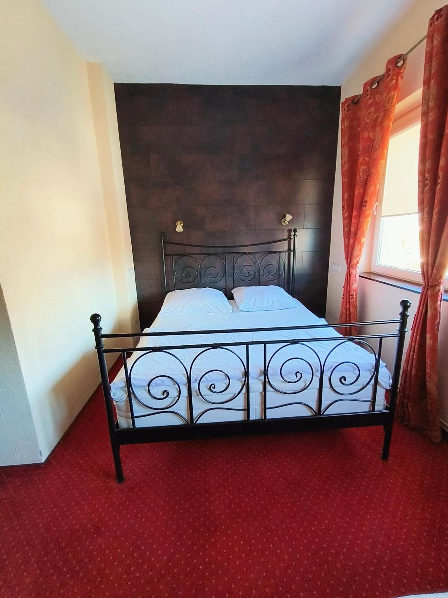 Villa Bella Casa Łomianki Εξωτερικό φωτογραφία